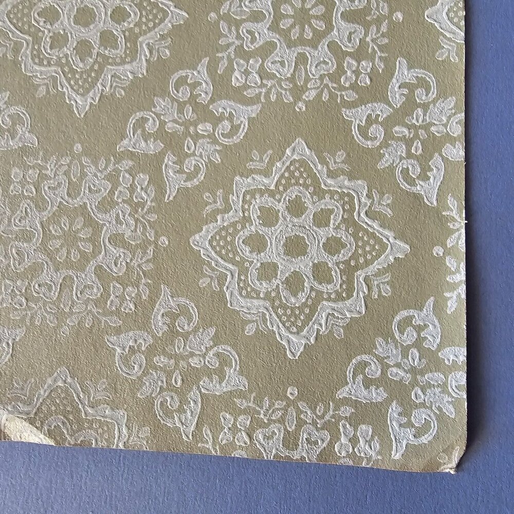 Vintage Wallpaper Sample Sheet Geometric Medallion Demask Crafting Ephemera - Picture 4 of 10